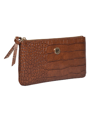 Billetera Pollini con cremallera perimetral y tirador flexible, funcionalidad y elegancia en un solo accesorio.