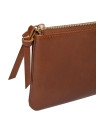 Billetera camel mujer con textura suave y acabado mate para un toque sofisticado