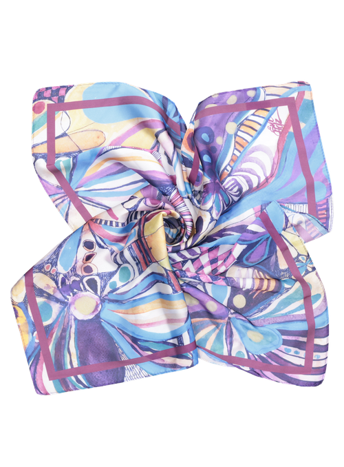 Accesorio celeste para mujer, con estampado de lunares, ideal para dar un toque chic a cualquier outfit.