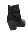 Botín negro de cuero para mujer, con estampado animal y hebillas dobles, perfecto para un estilo urbano.